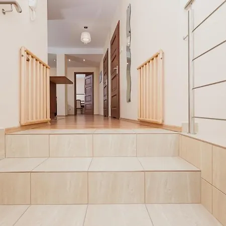 Horyzont Apartamenty- Penthouse Osiedle Jantar Wylotowa Lägenhet *